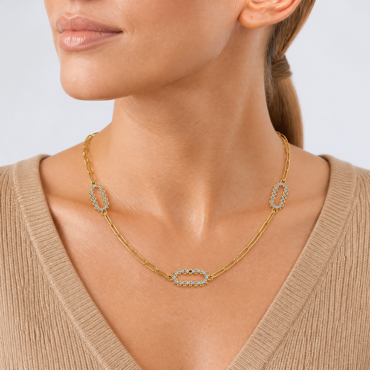 Leslie's 14K w/White Rhodium Polished and Dia-cut Paperclip Fancy Necklace - Model Shot