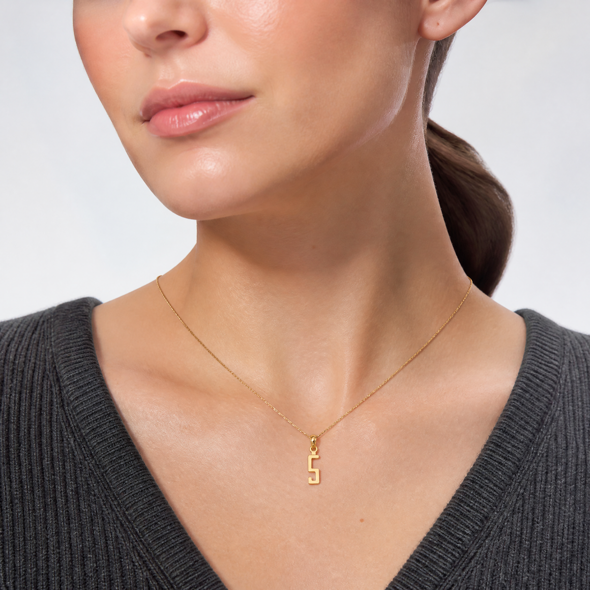 14k Polished Number 5 Pendant - Model Shot