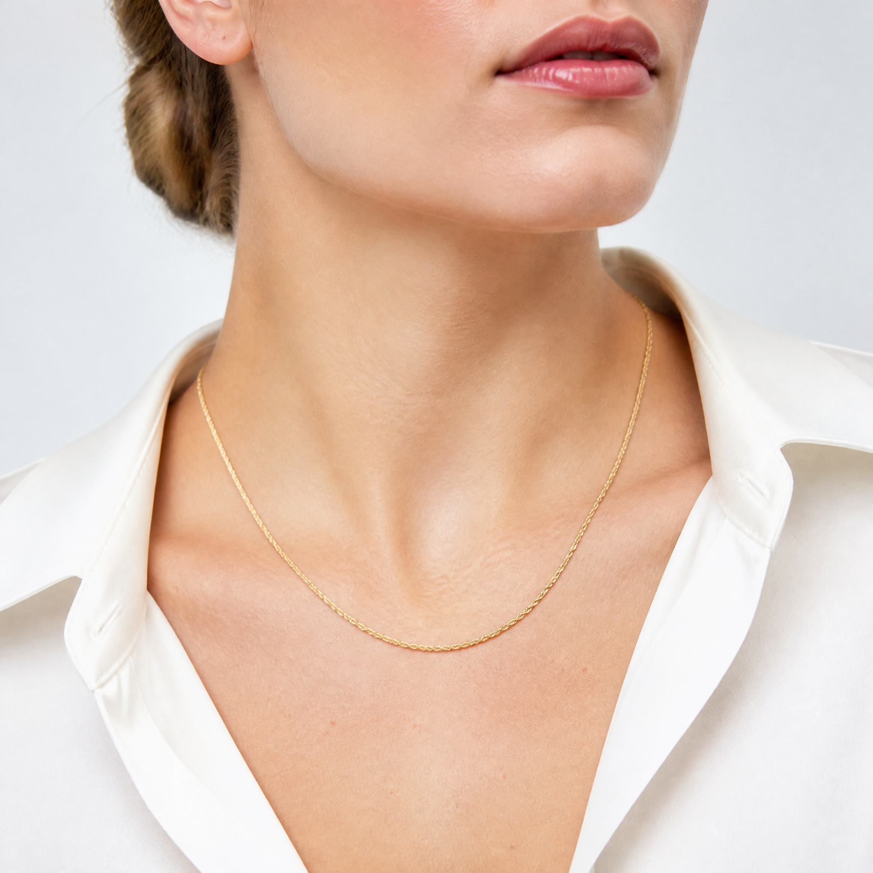 14k 1.10mm Singapore Chain - Model Shot