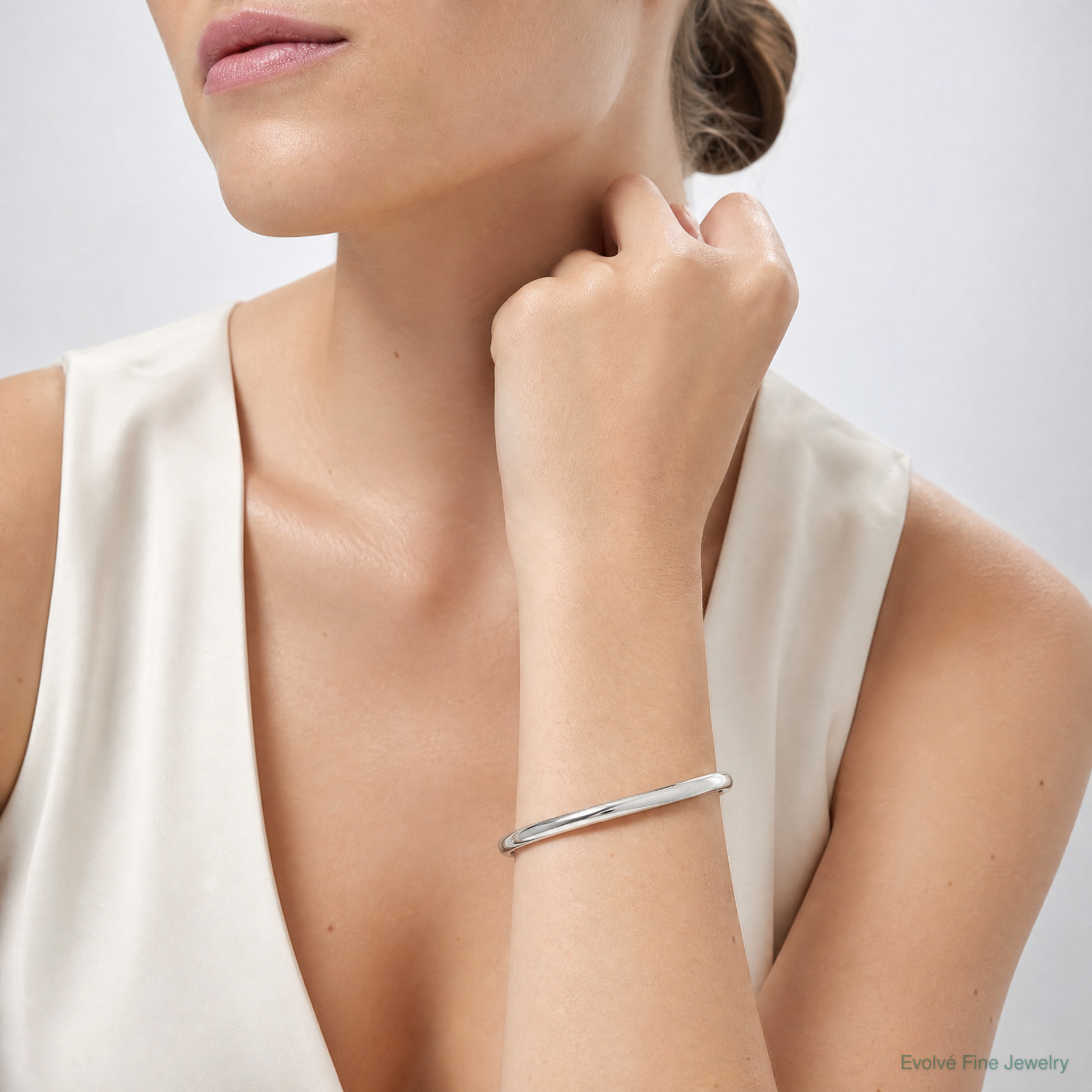 Sterling Silver 4mm Solid Polished Plain Slip-On Bangle Bracelet - Model Shot