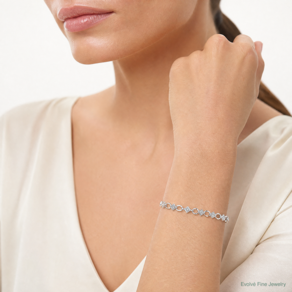 Sterling Silver Rhodium-plated Diam. Bracelet - Model Shot