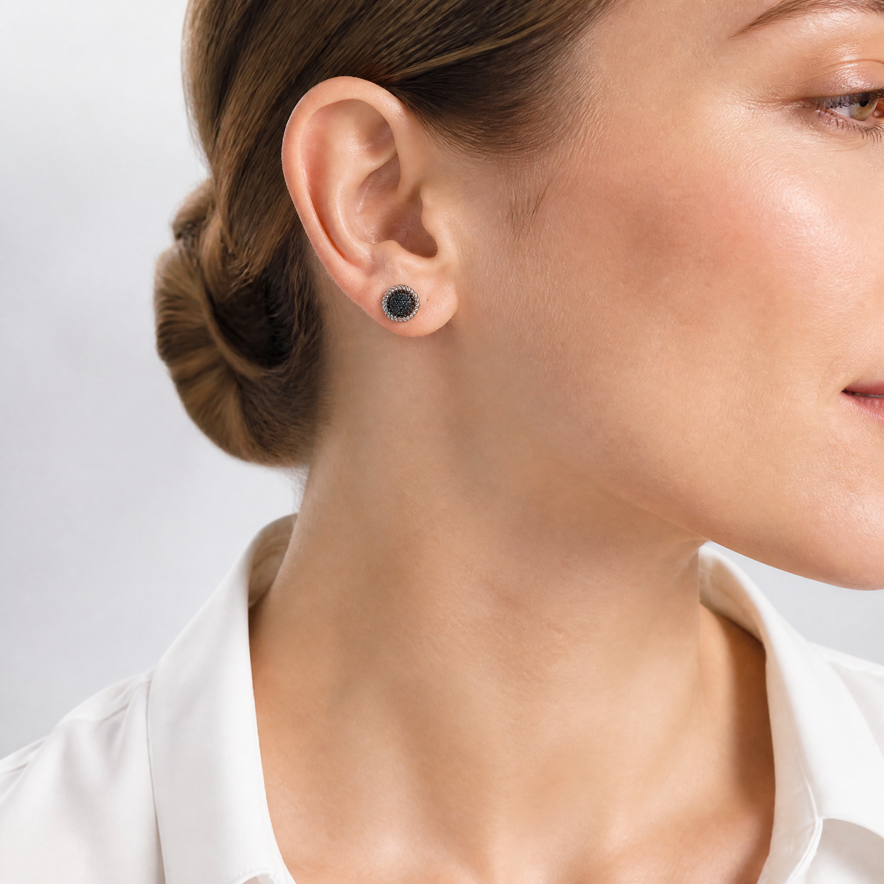 Sterling Silver RH-plated Polished/Twisted Black Spinel Circle Post Earring - Model Shot