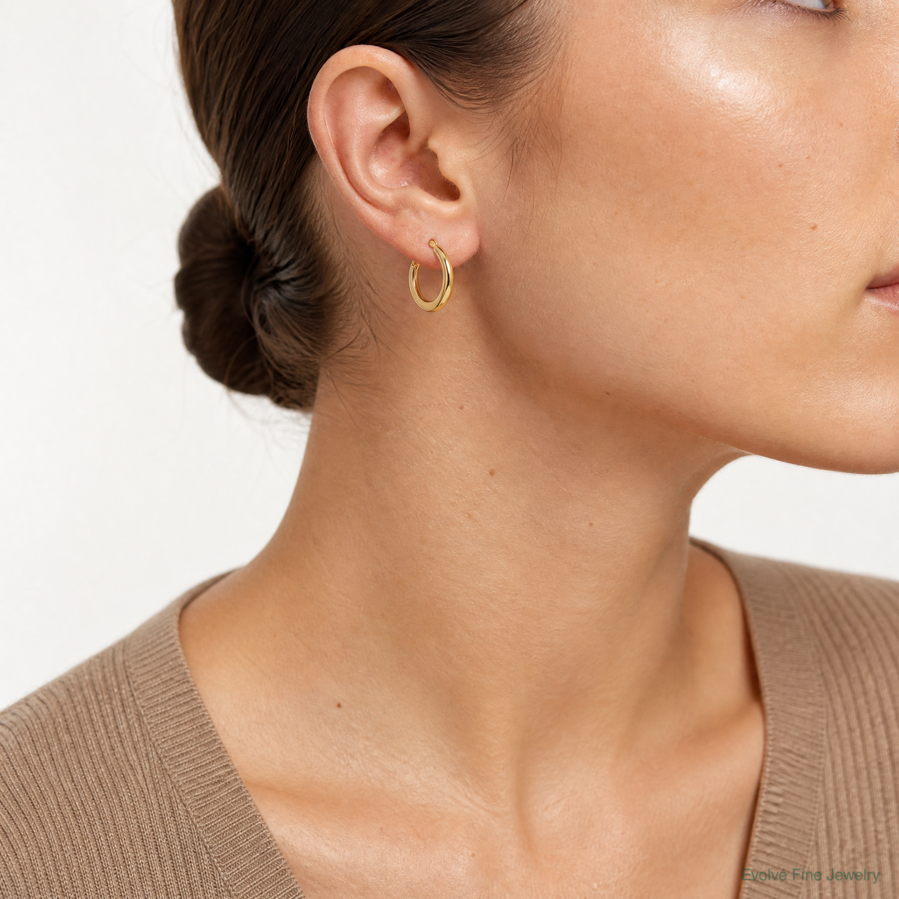 SS Gold-tone Polished 20.0mm Tapered Round Hoop Earrings - Model Shot