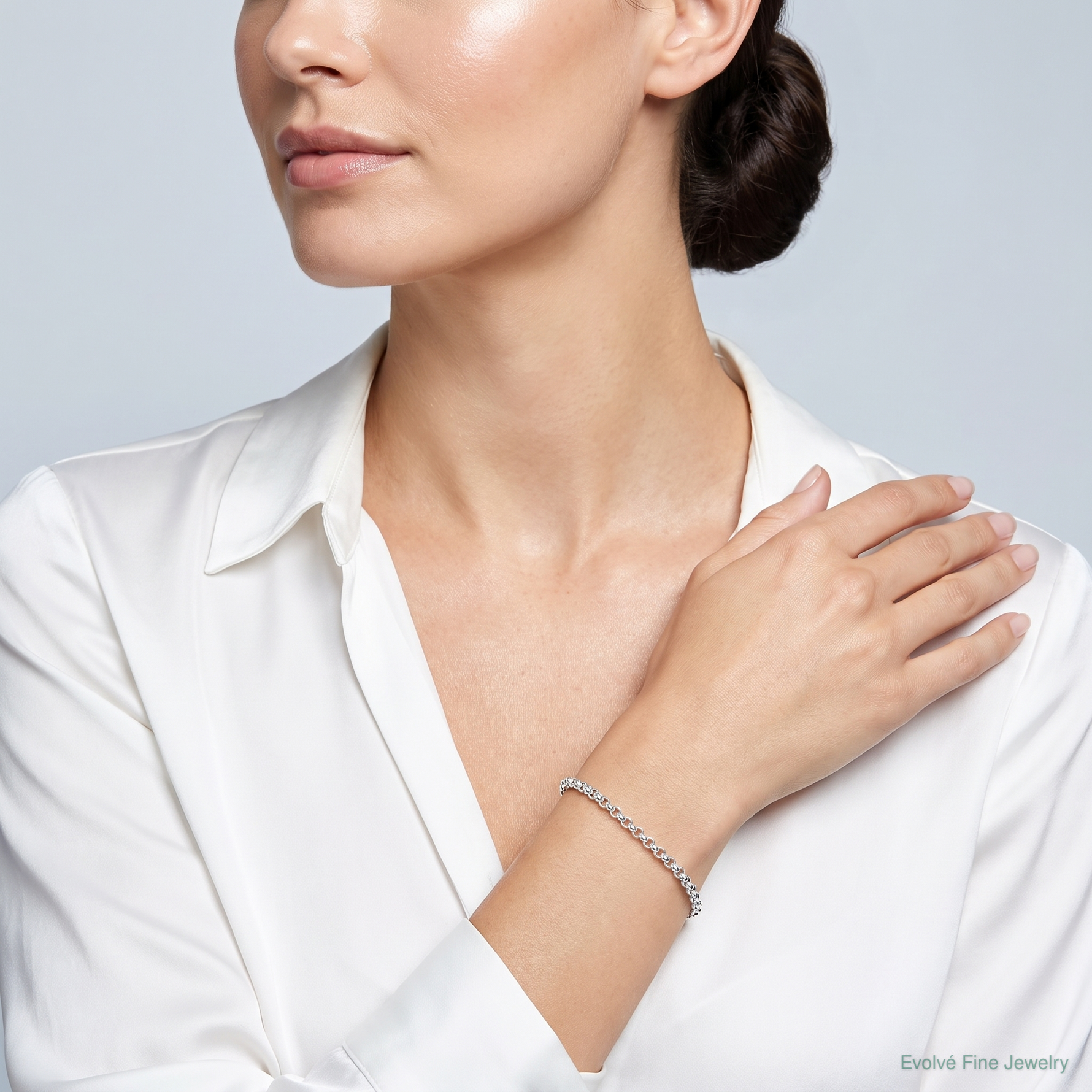 Sterling Silver 3.5mm Rolo Chain - Model Shot