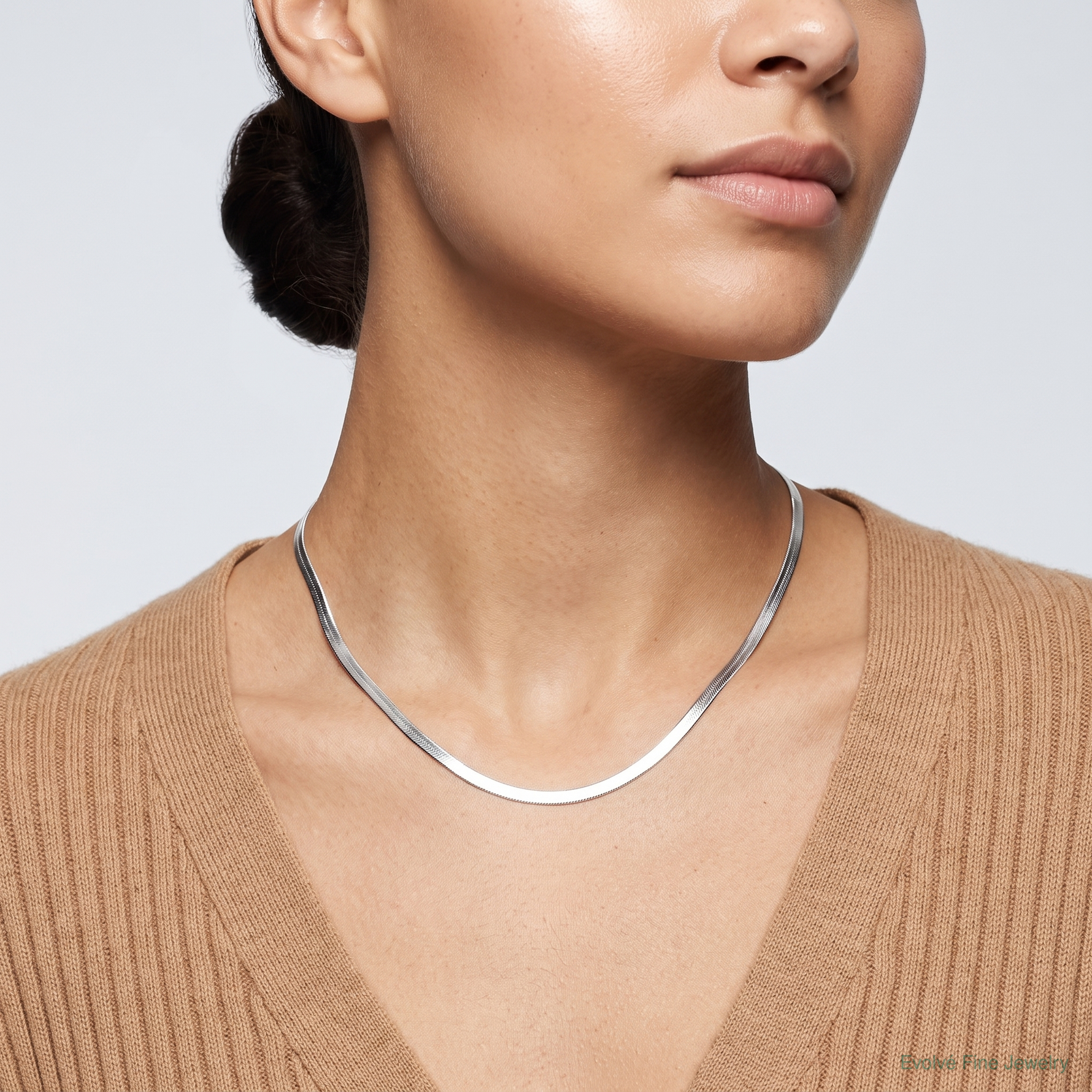 Sterling Silver Rhodium-plated 3mm Magic Herringbone Chain - Model Shot