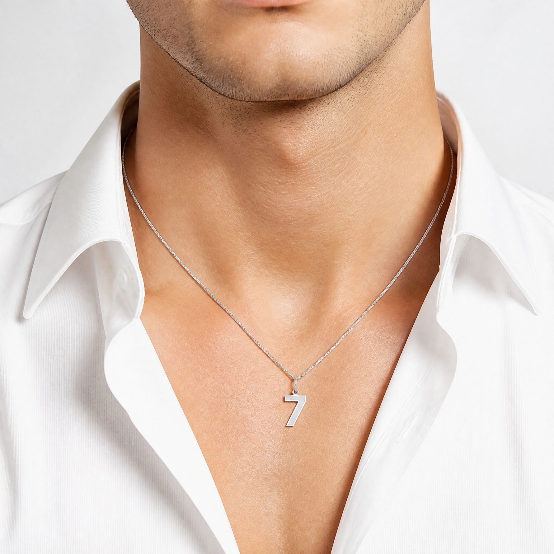 Sterling Silver/Rhodium-plated Satin Number 7 Charm - Model Shot