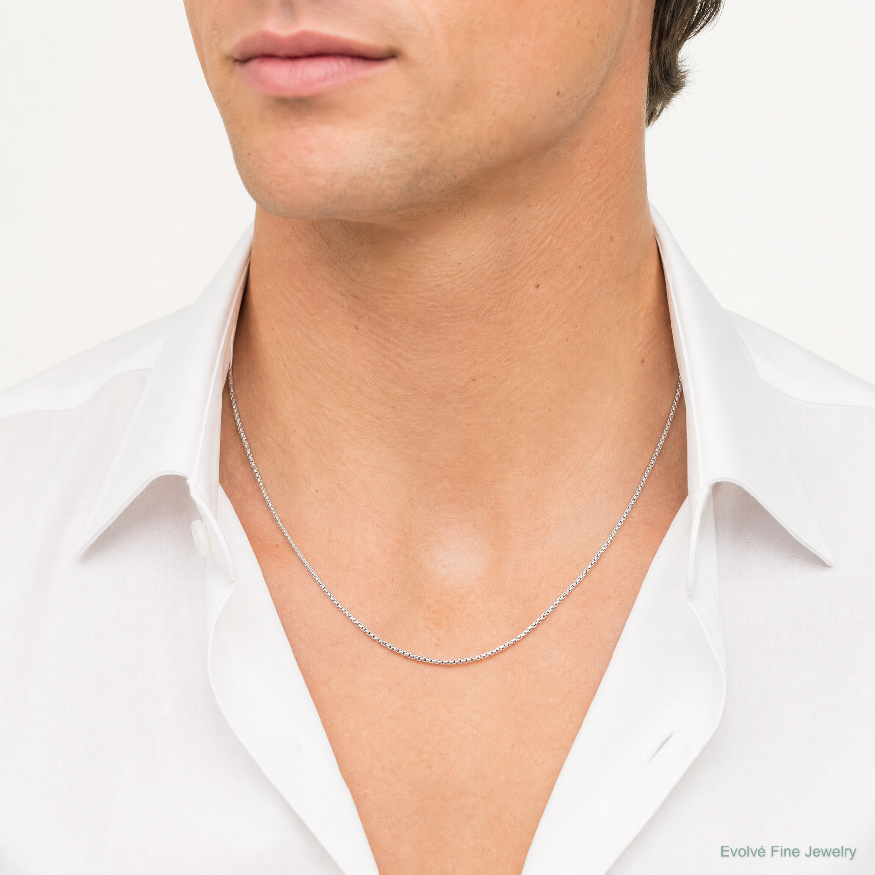 14k White Gold 1.3mm Box Chain - Model Shot