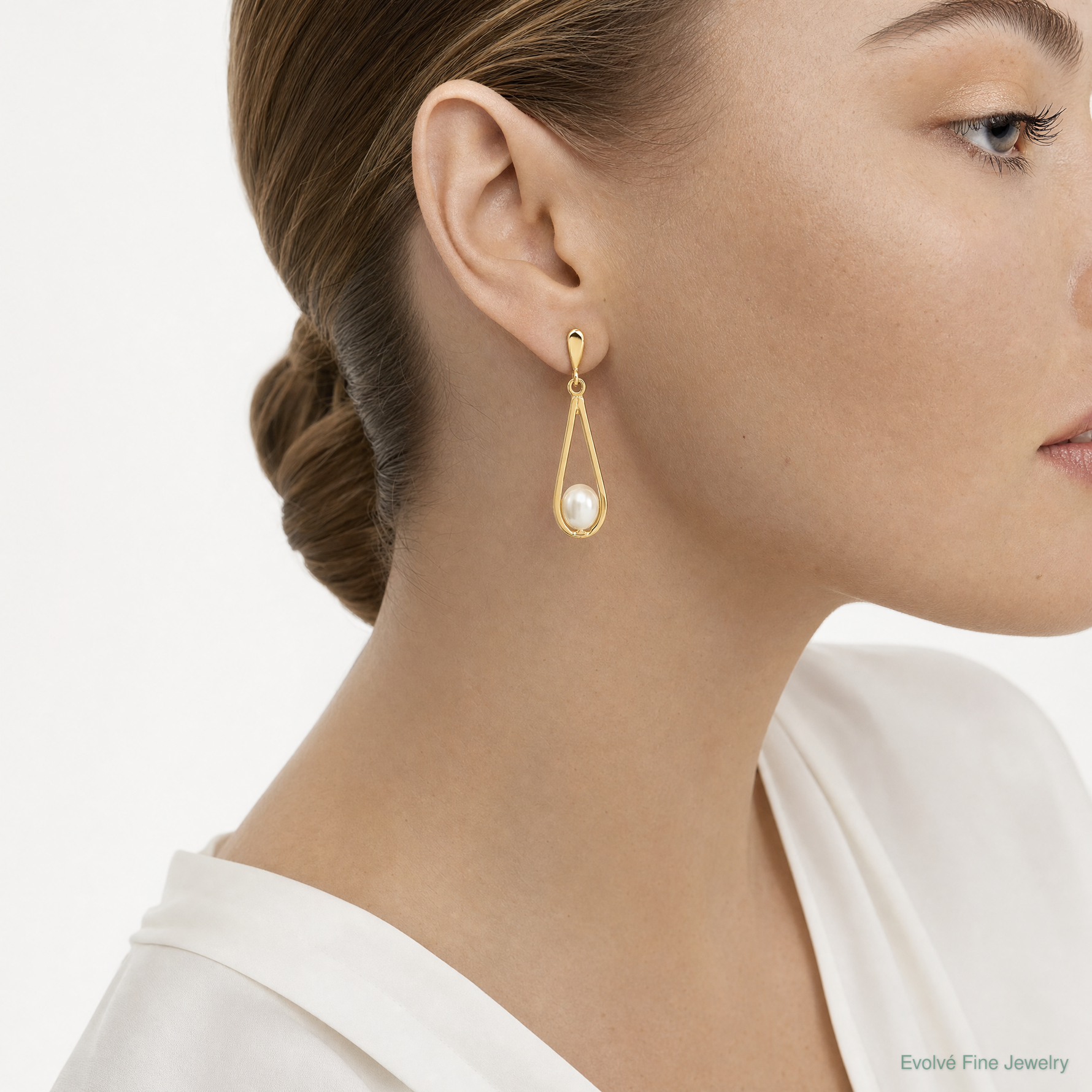 14k 5-6mm White Rice Freshwater Cultured Pearl Post Dangle Earrings - Model Shot