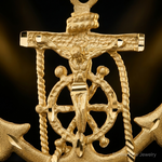 14k Mariners Crucifix Pendant - Close-up View