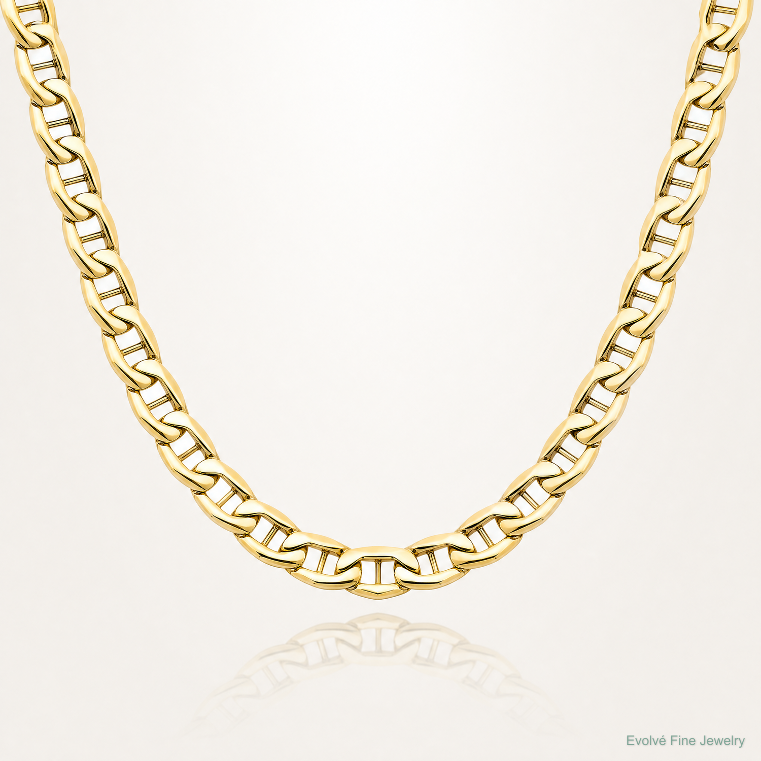 10K 4.75mm Semi-Solid Anchor Chain - Lifestyle View