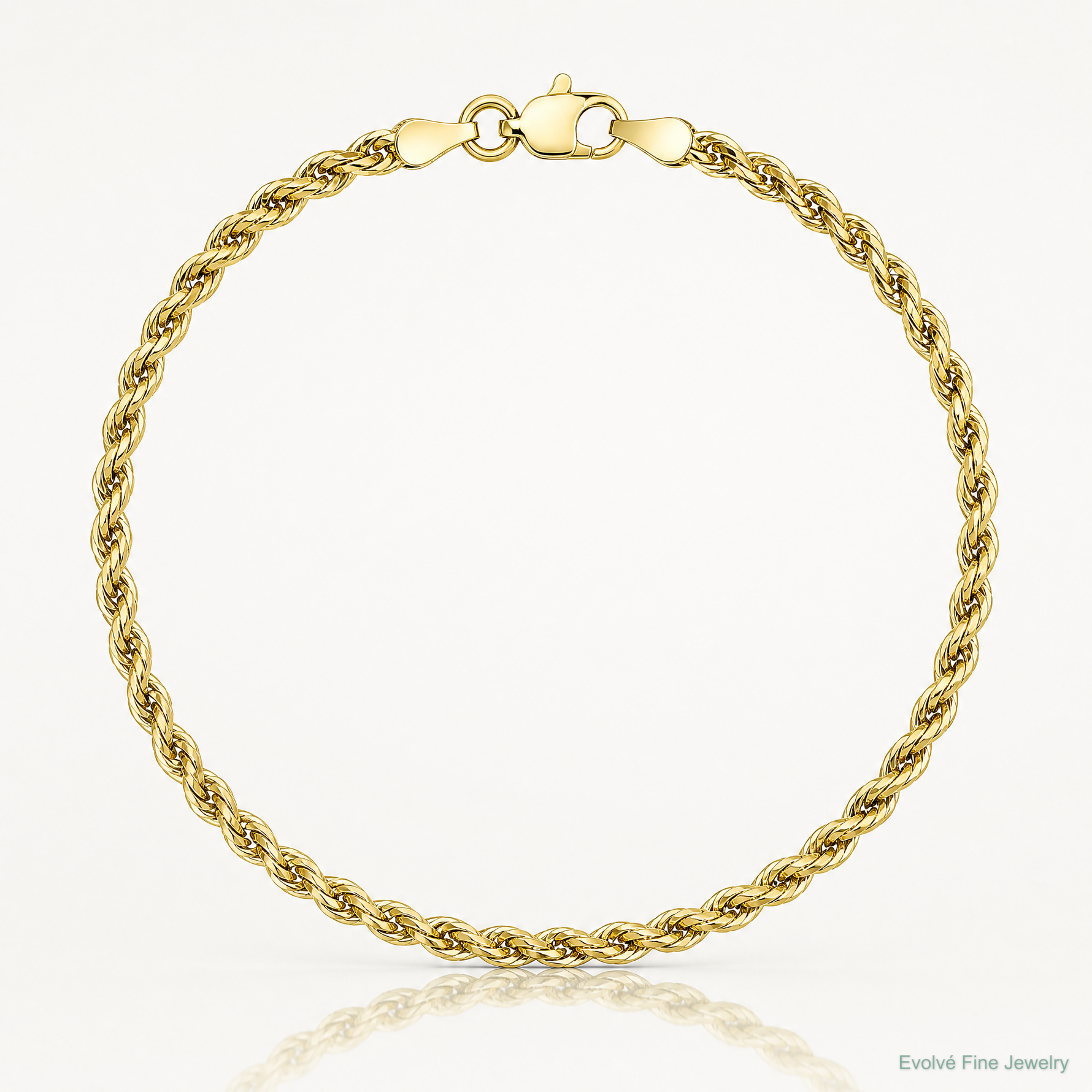10k 2.8mm Semi-Solid Rope Chain - Lifestyle View
