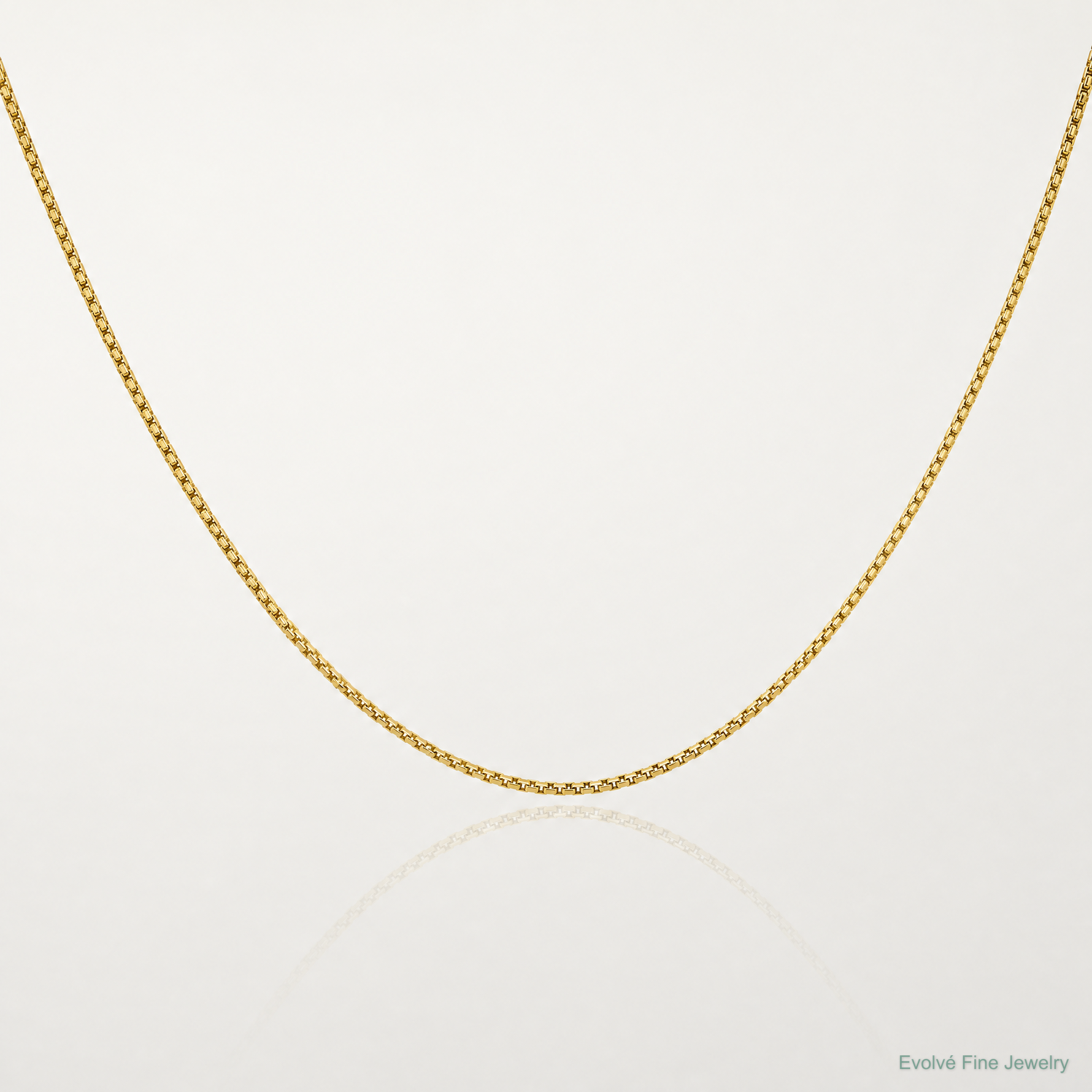 10k .90mm Box Chain - Lifestyle View