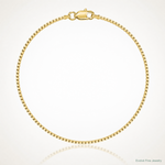 10k .95mm Box Chain - Lifestyle View