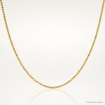 10k 1mm Box Chain - Lifestyle View