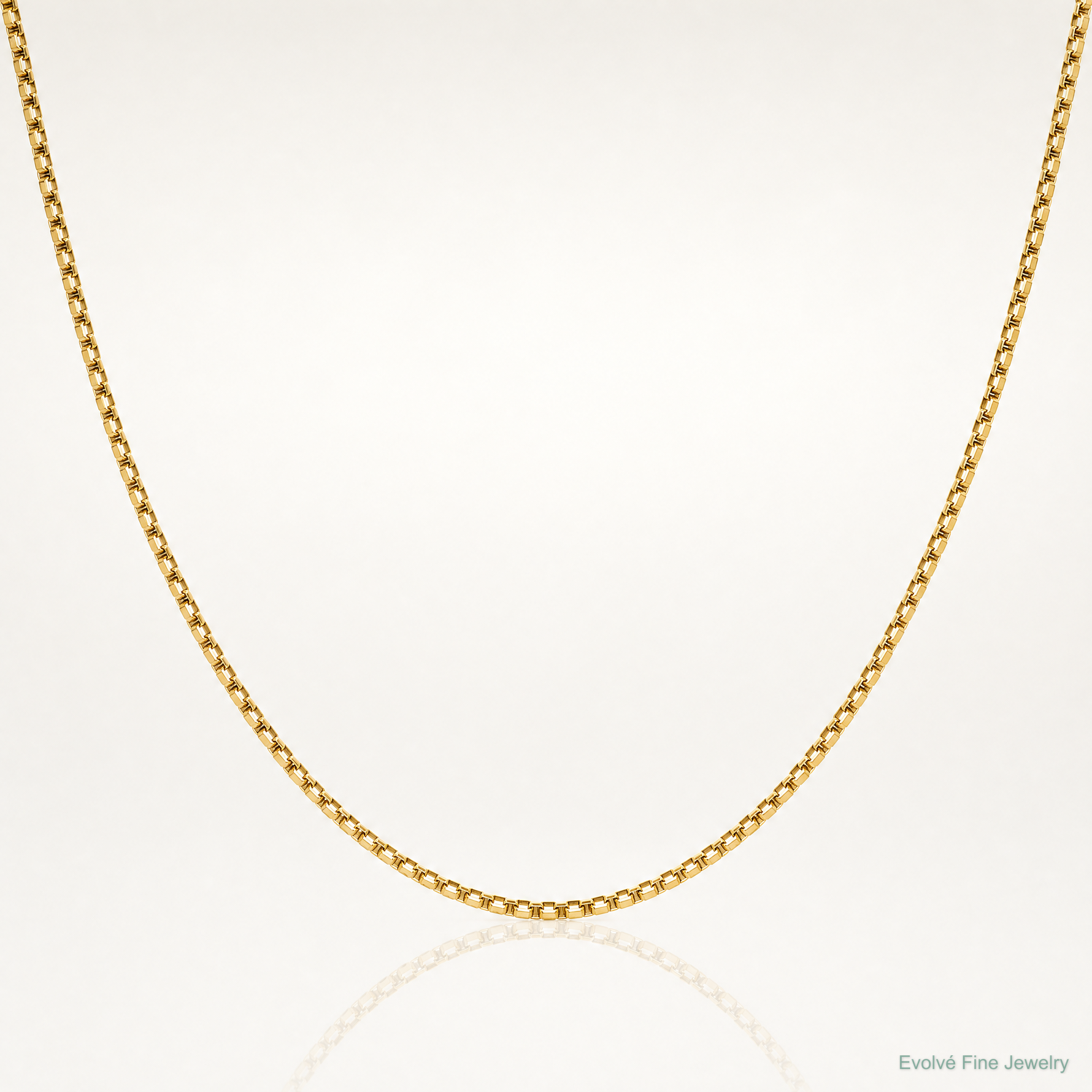10k 1mm Box Chain - Lifestyle View
