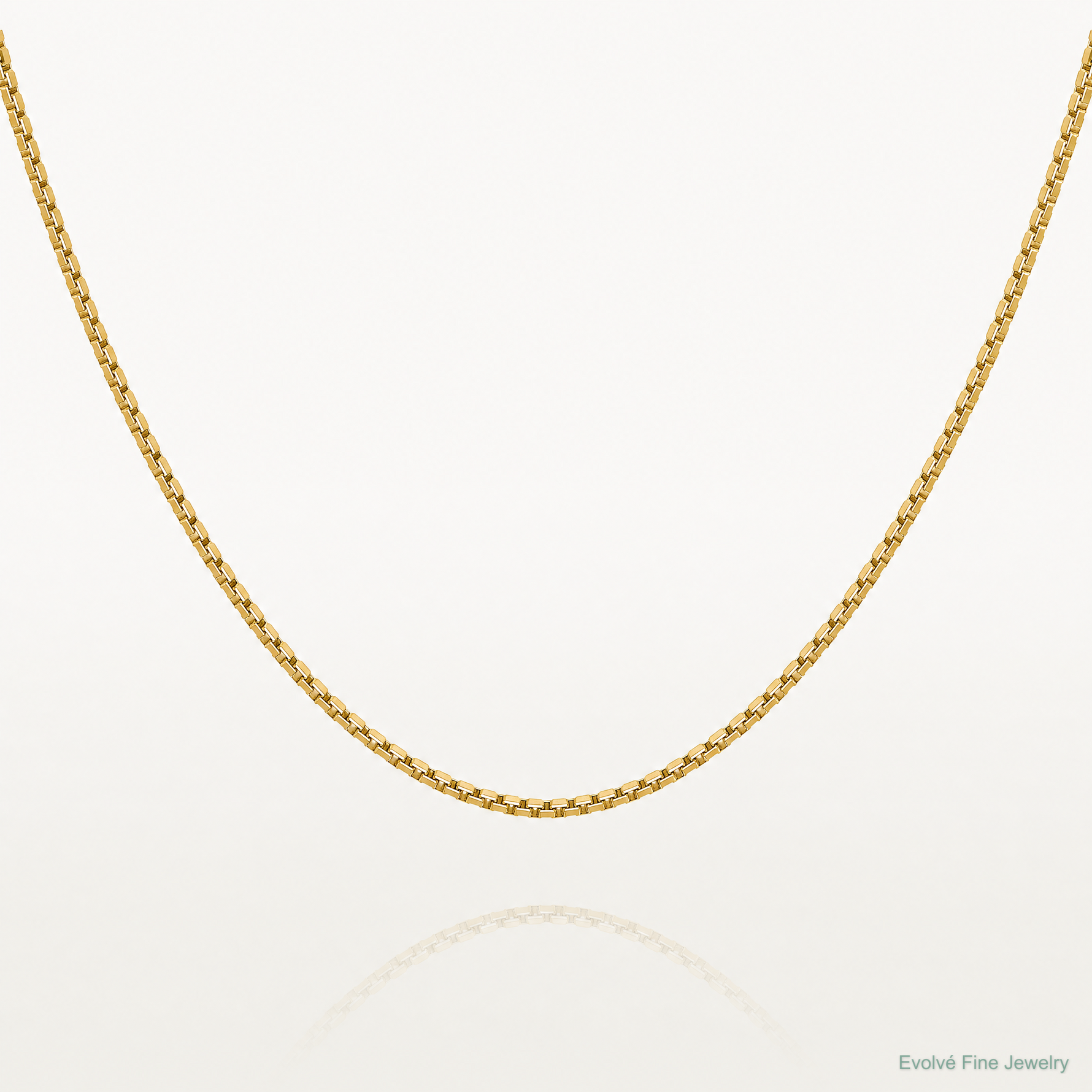 10k 1.1mm Box Chain - Lifestyle View