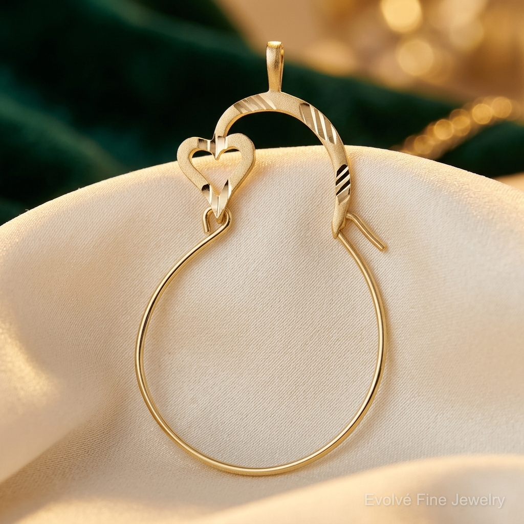 10k Small Heart Charm Holder - Lifestyle View
