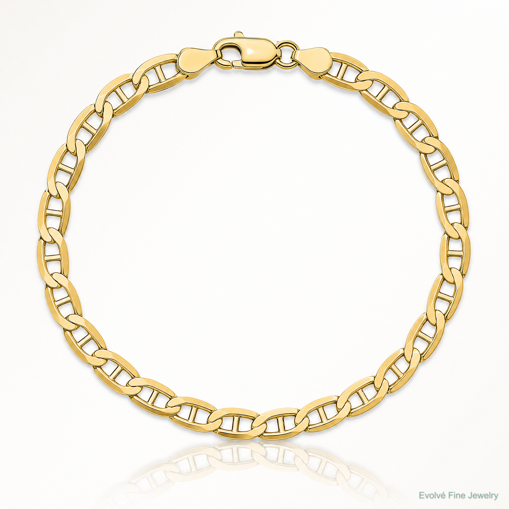 10k 4.5mm Concave Anchor Chain - Lifestyle View
