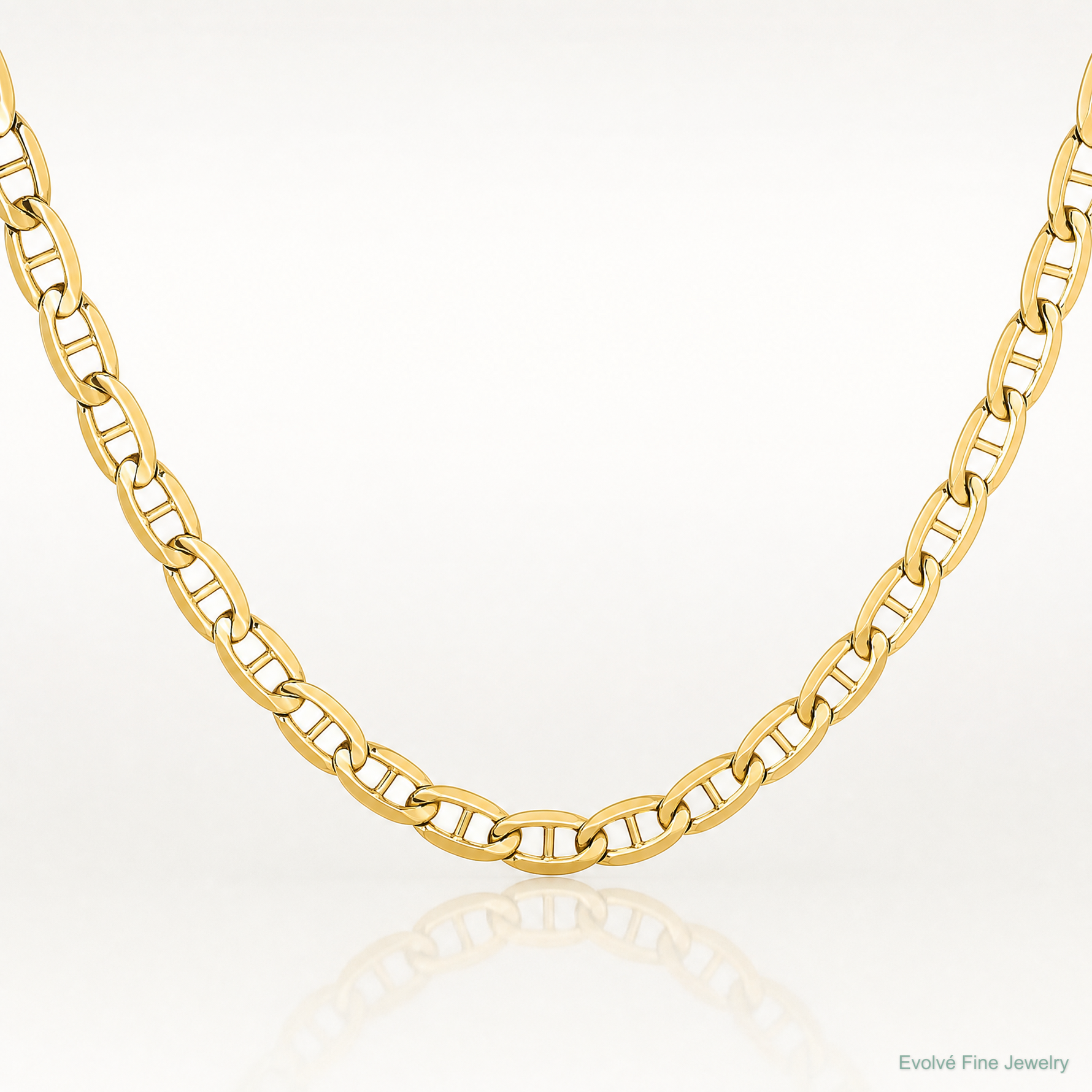 10K 5.25mm Concave Anchor Chain - Lifestyle View