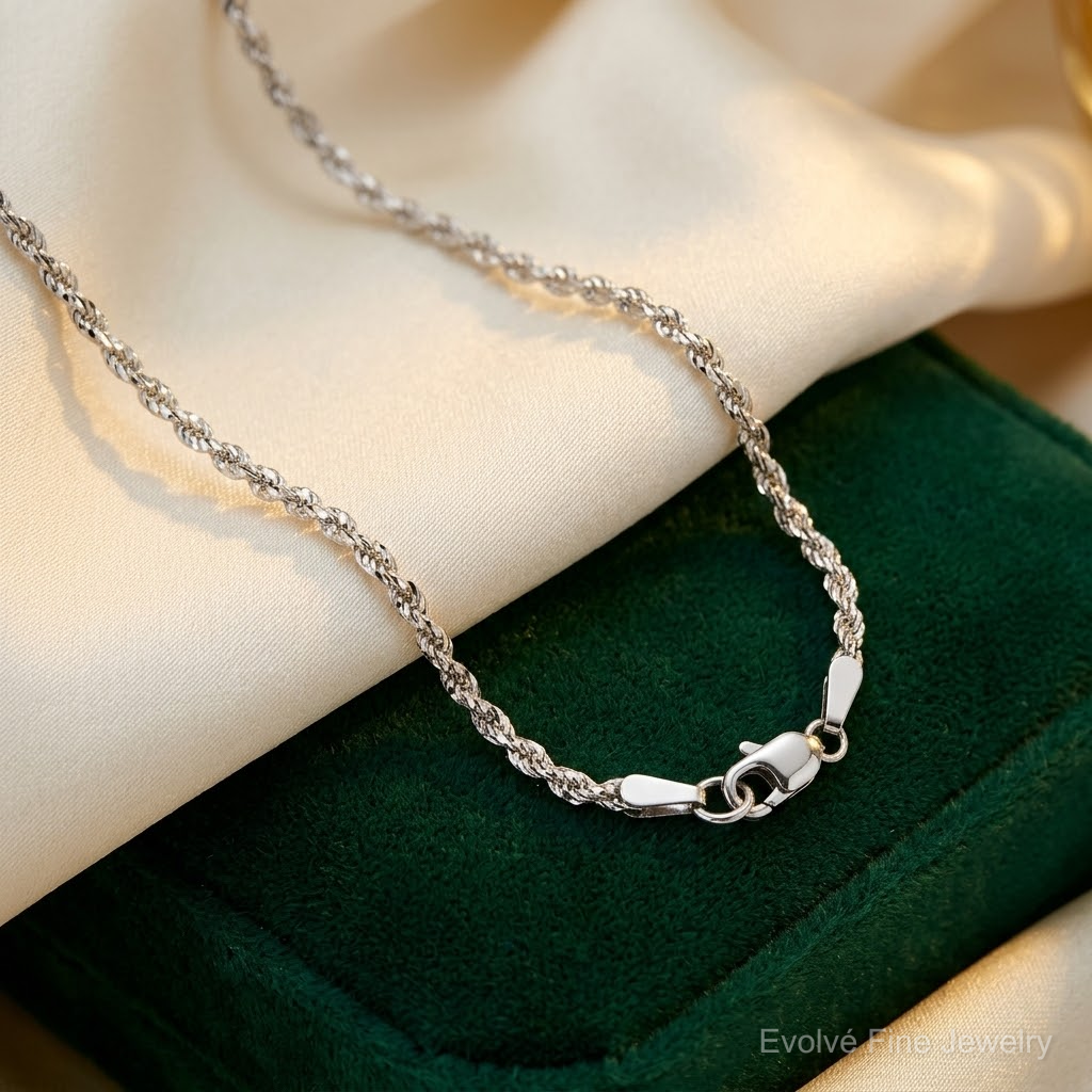 10k White Gold 1.5mm Diamond-cut Rope Chain - Lifestyle View