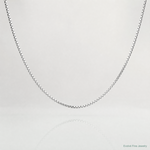10k WG .95mm Box Chain - Lifestyle View