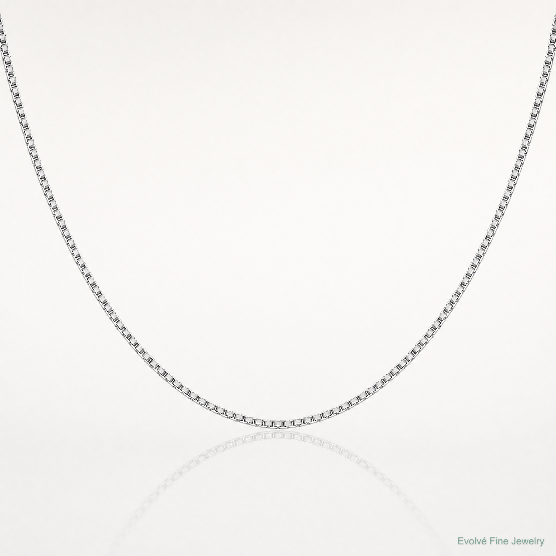 10k White Gold 1mm Box Chain - Lifestyle View