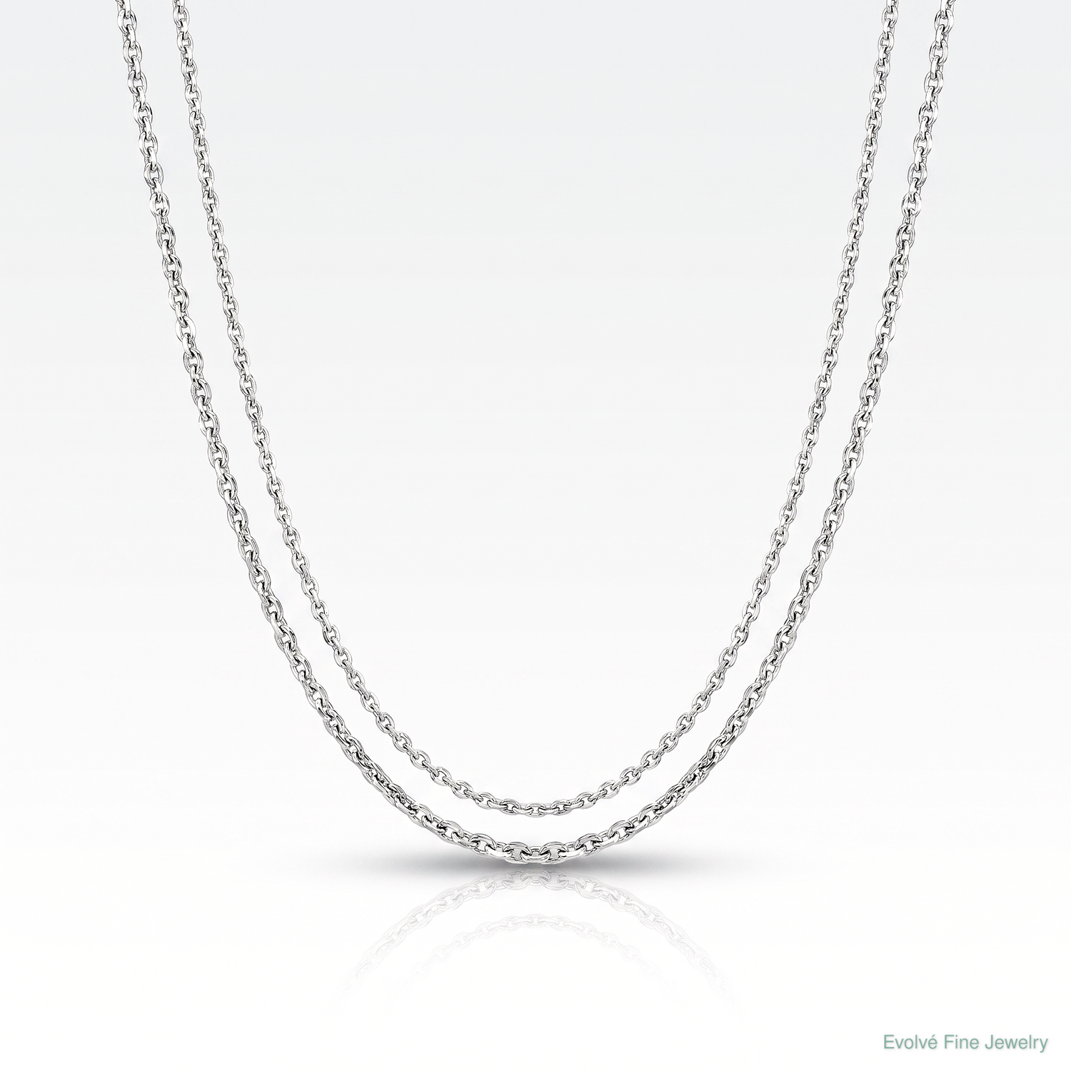Leslie's 14K White Gold 1.0 mm D/C Cable Chain - Lifestyle View