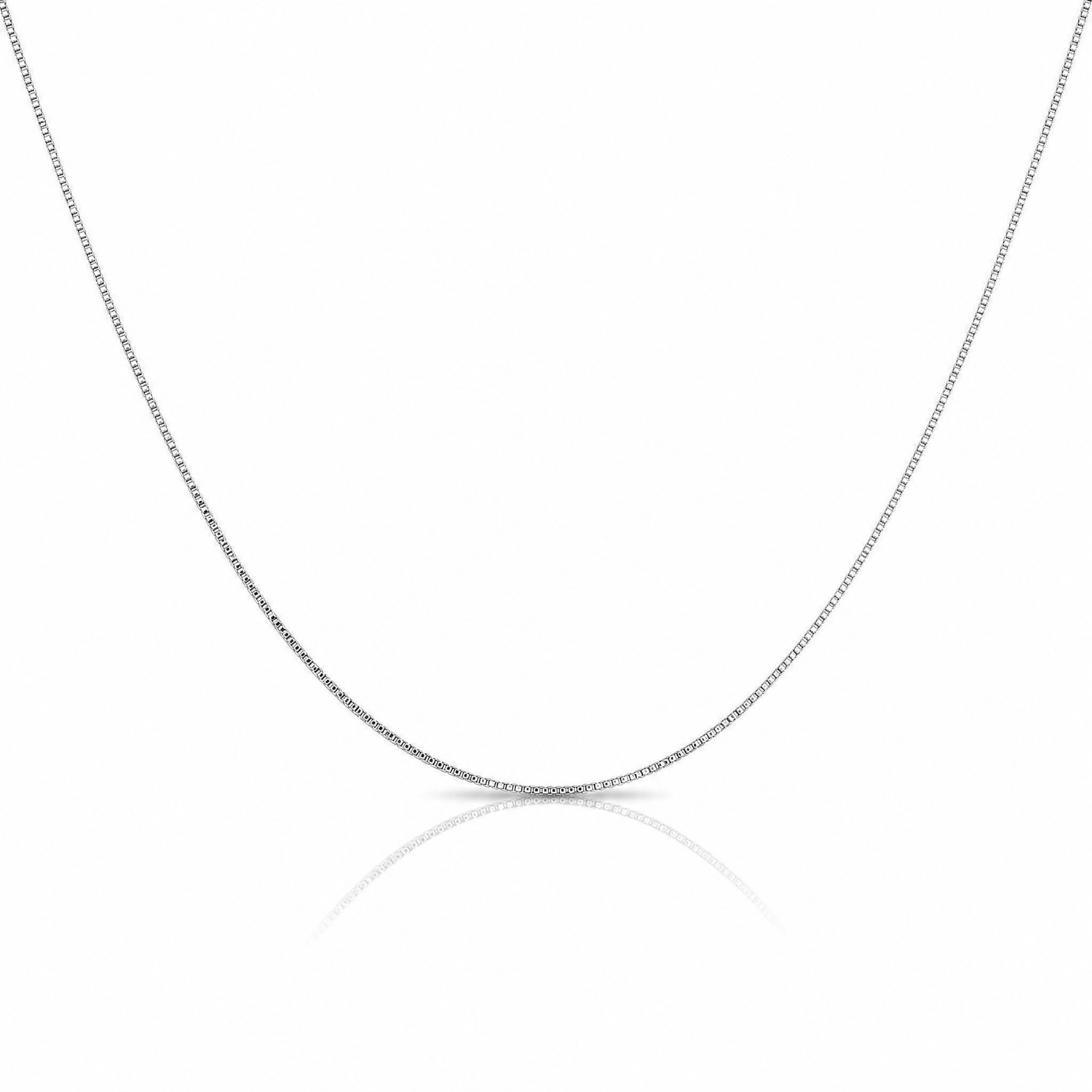 Leslie's 14K White Gold .8mm Box with Lobster Clasp Chain - Lifestyle View