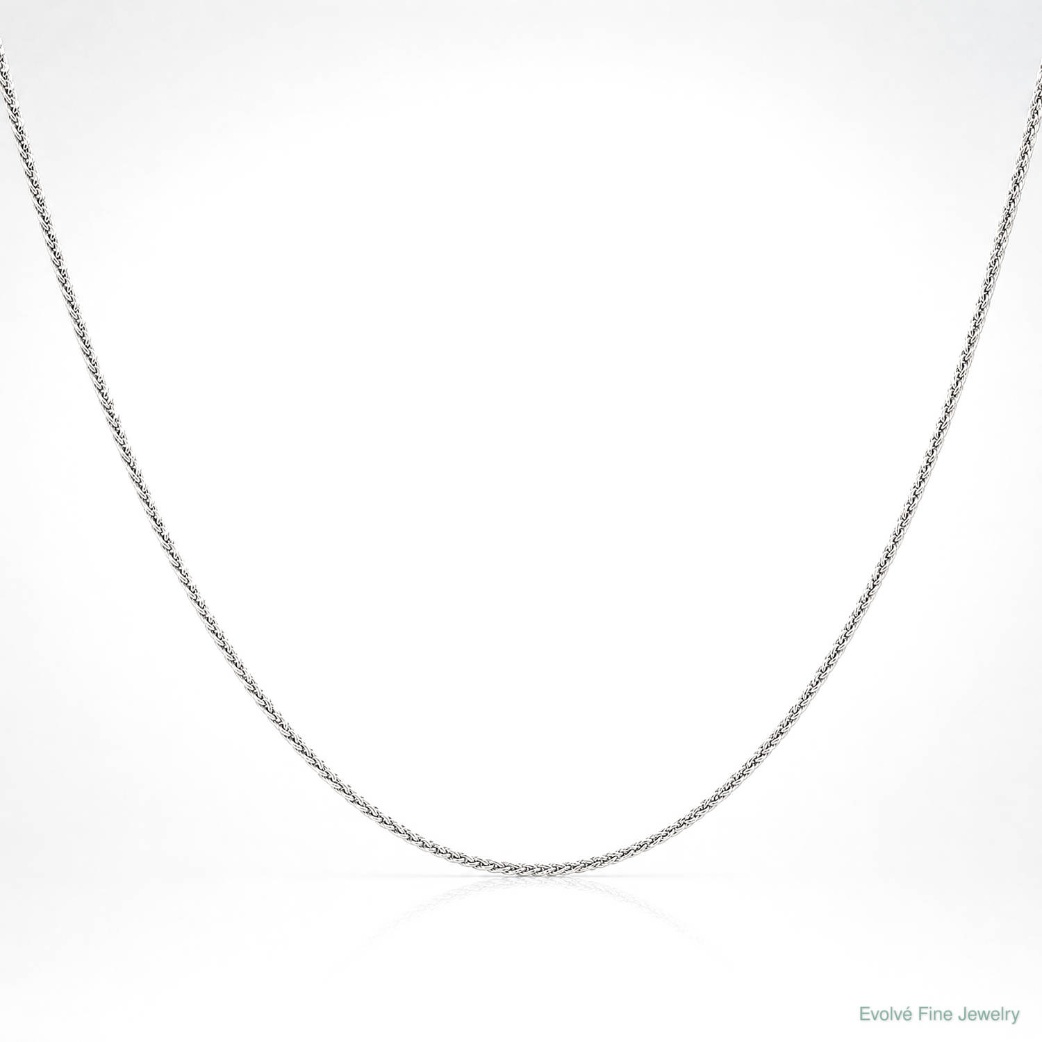 Leslie's 14k White Gold 1.25mm Spiga Chain - Lifestyle View