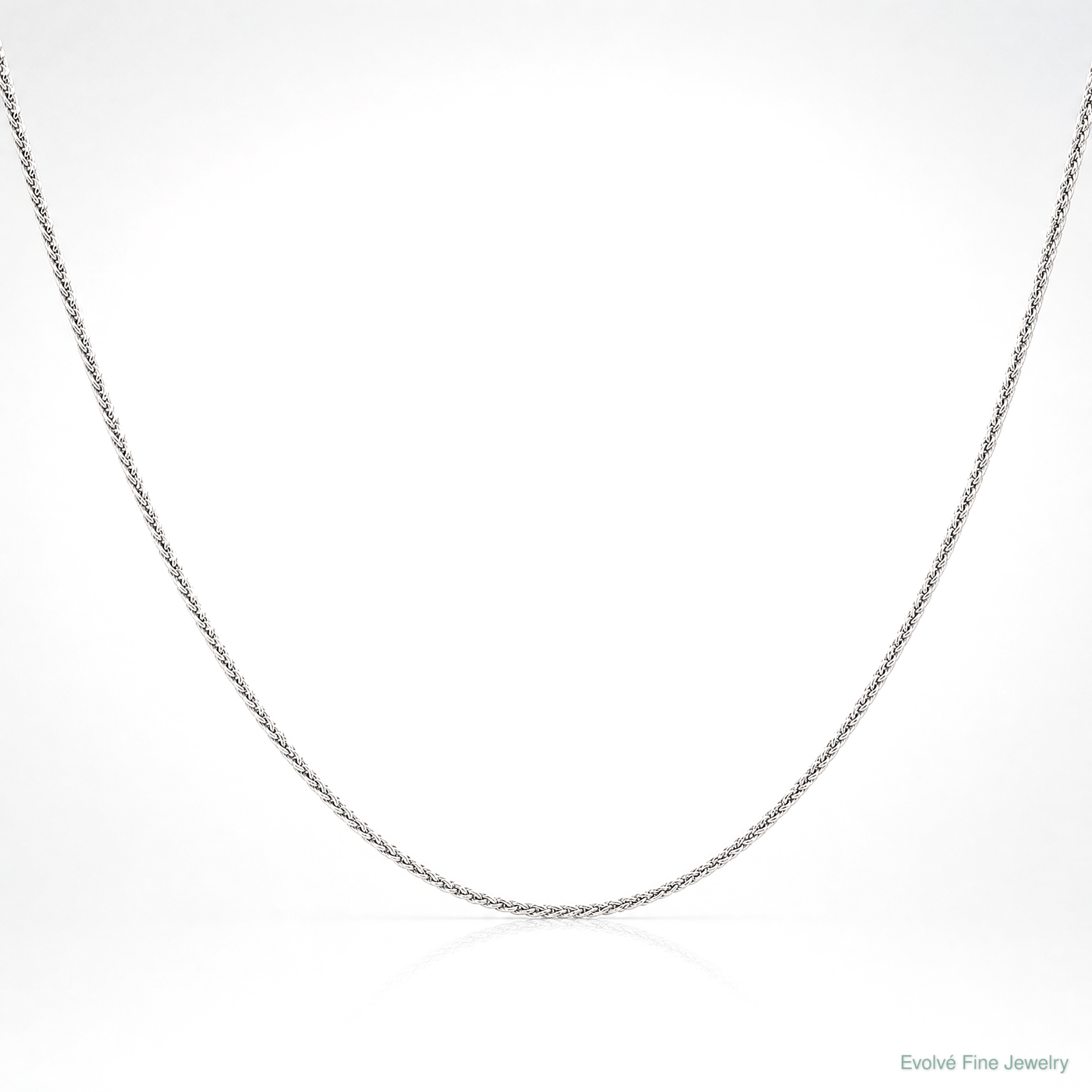 Leslie's 14k White Gold 1.25mm Spiga Chain - Lifestyle View