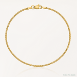 14k 1.05mm Box Chain - Lifestyle View