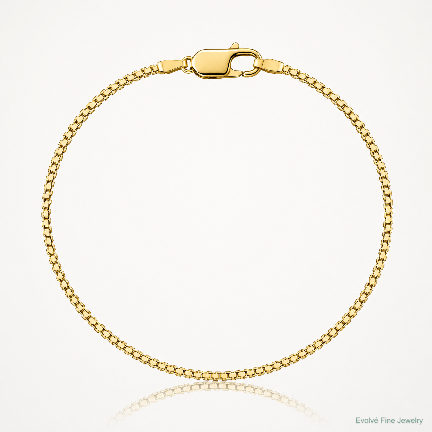 14k 1.3mm Box Chain - Lifestyle View