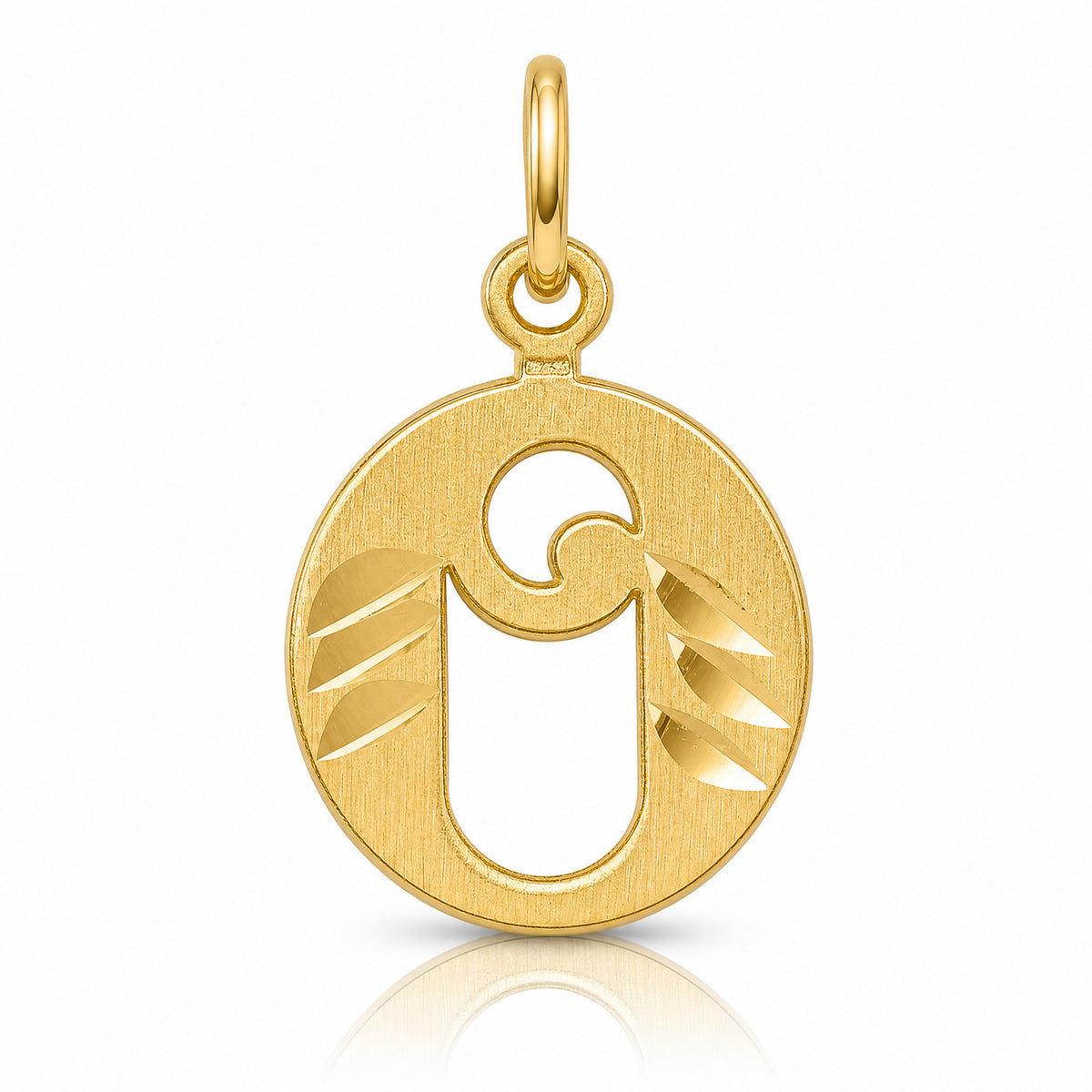 14K Diamond-cut Letter O Initial Charm - Lifestyle View