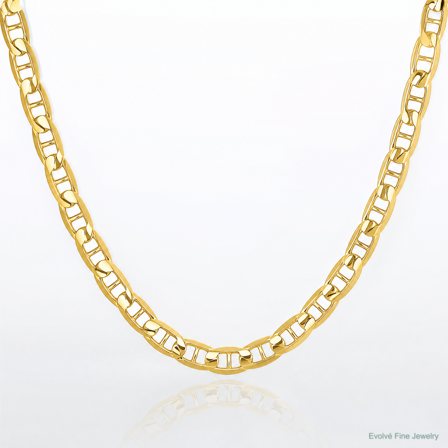 14k 3.75mm Concave Anchor Chain - Lifestyle View