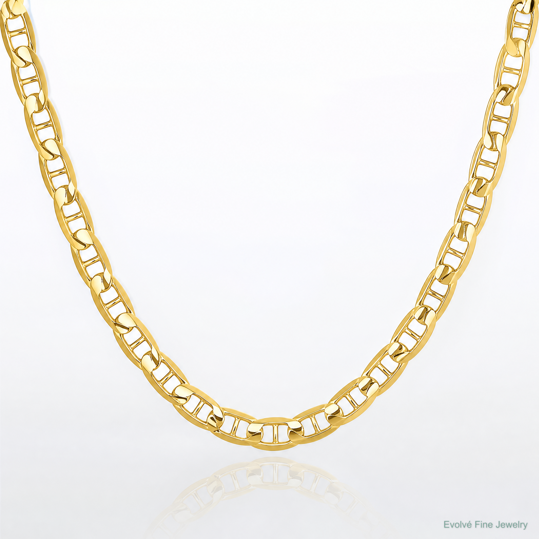 14k 3.75mm Concave Anchor Chain - Lifestyle View