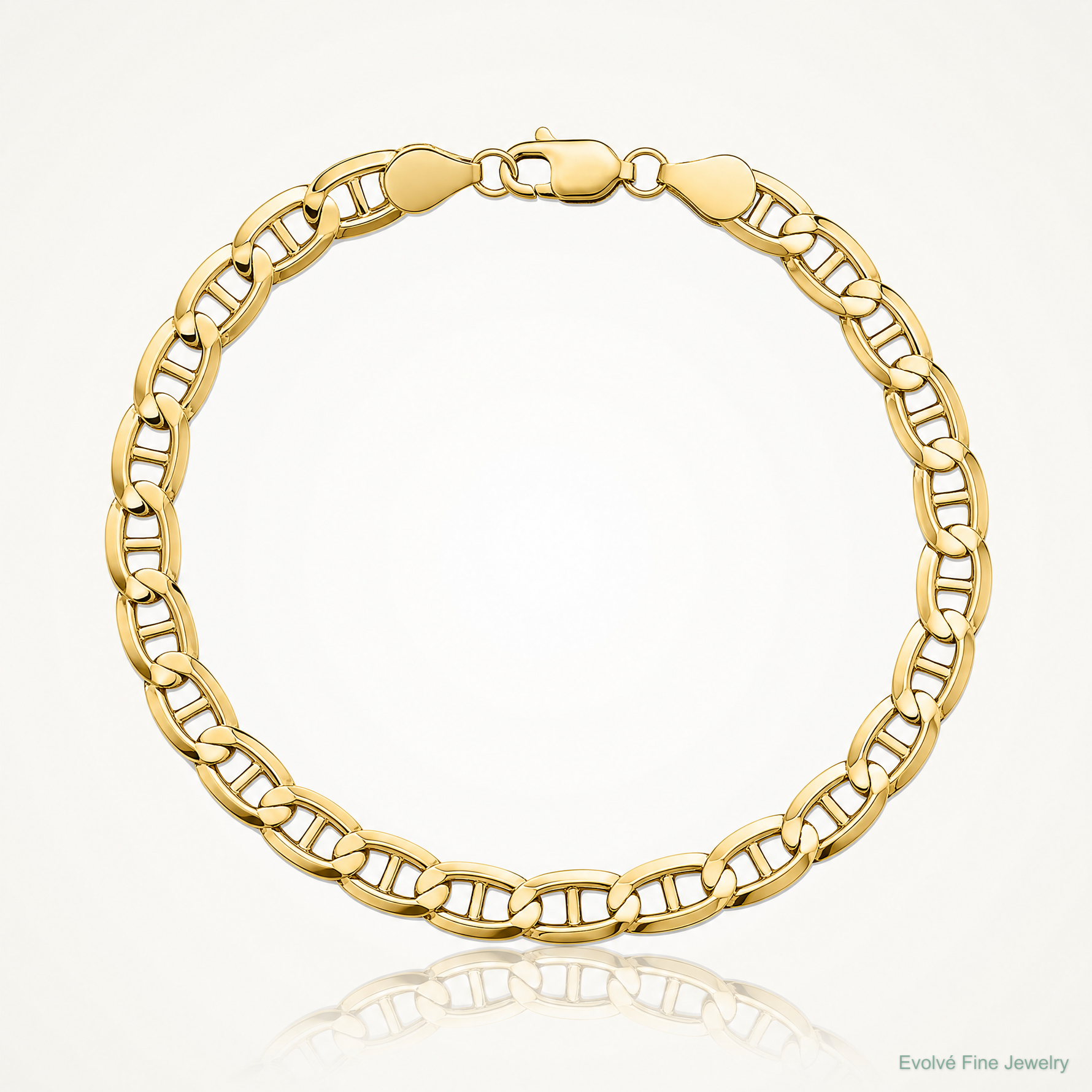 14k 4.5mm Concave Anchor Chain - Lifestyle View