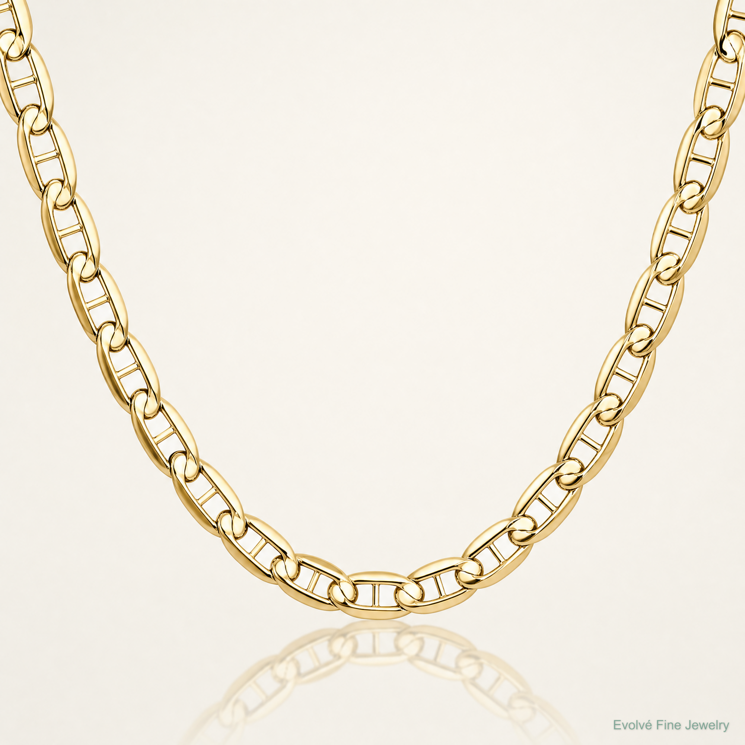14k 5.25mm Concave Anchor Chain - Lifestyle View