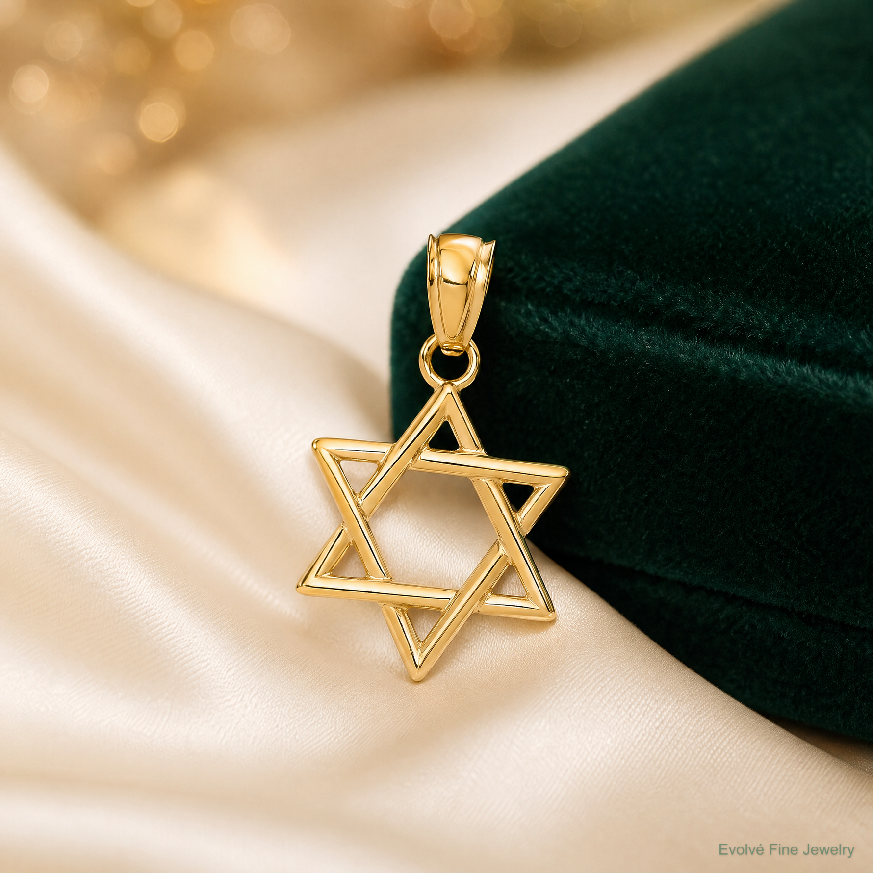 14k Polished Star of David Pendant - Lifestyle View