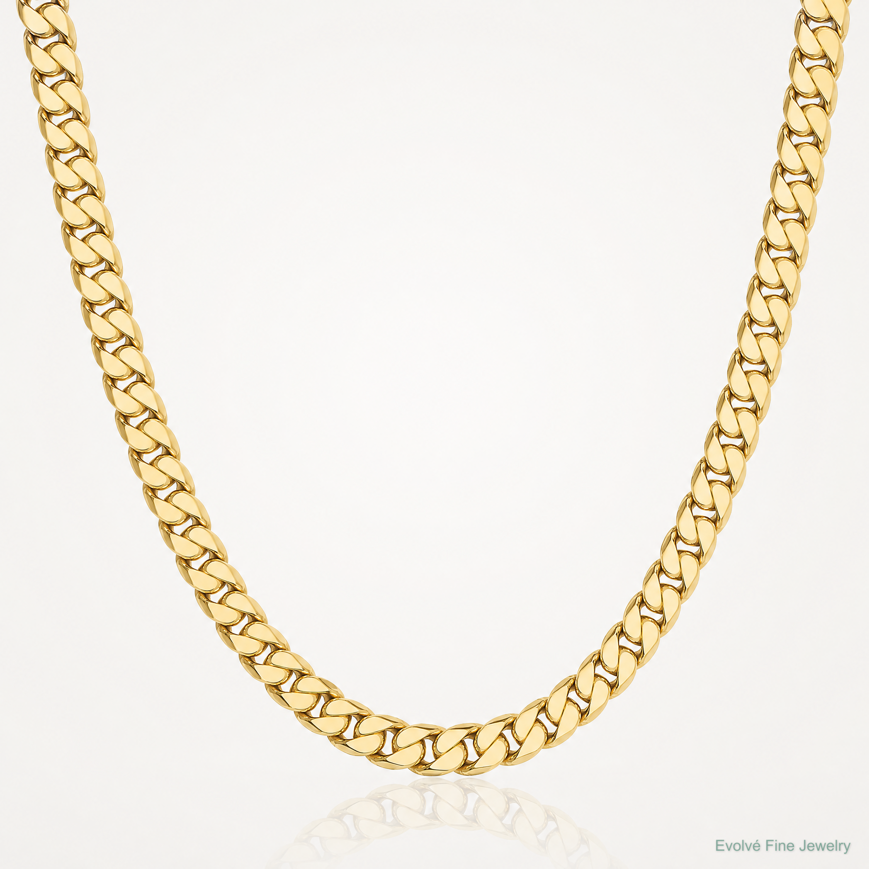14k 6.75mm Solid Miami Cuban Chain - Lifestyle View