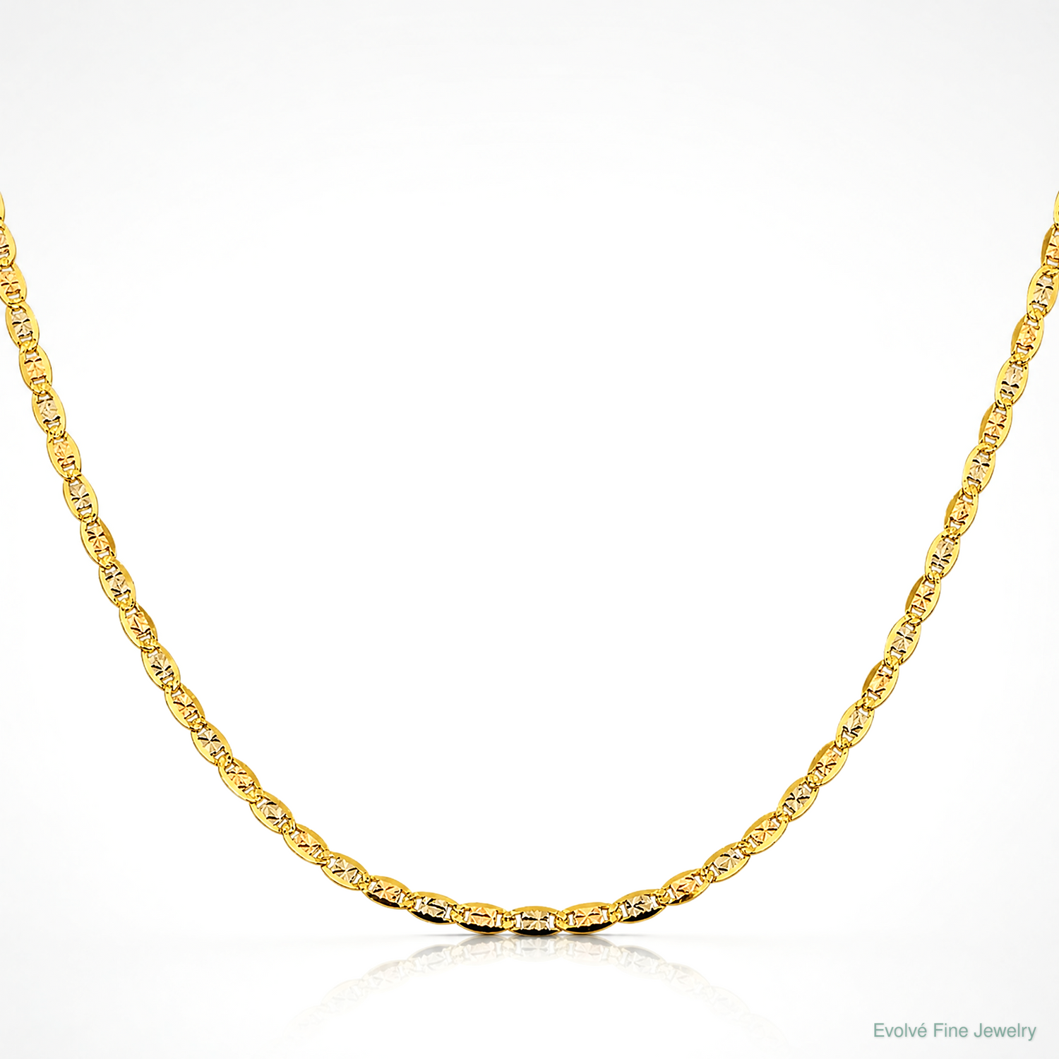 14k 2.75mm Tri-color Gold Pavé Valentino Chain - Lifestyle View