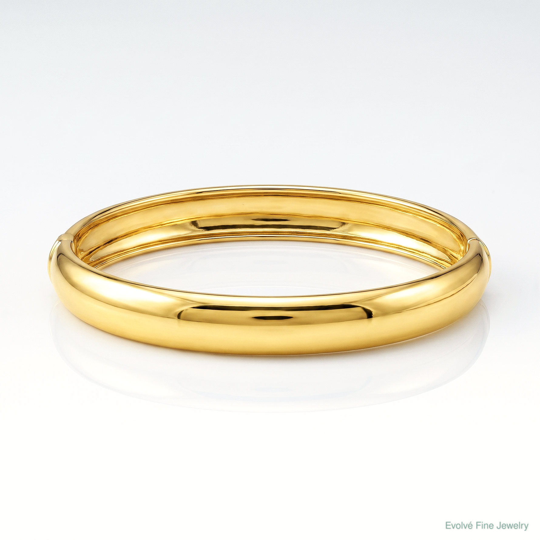 Sterling Silver Gold-plated 8mm Hinged Bangle - Lifestyle View