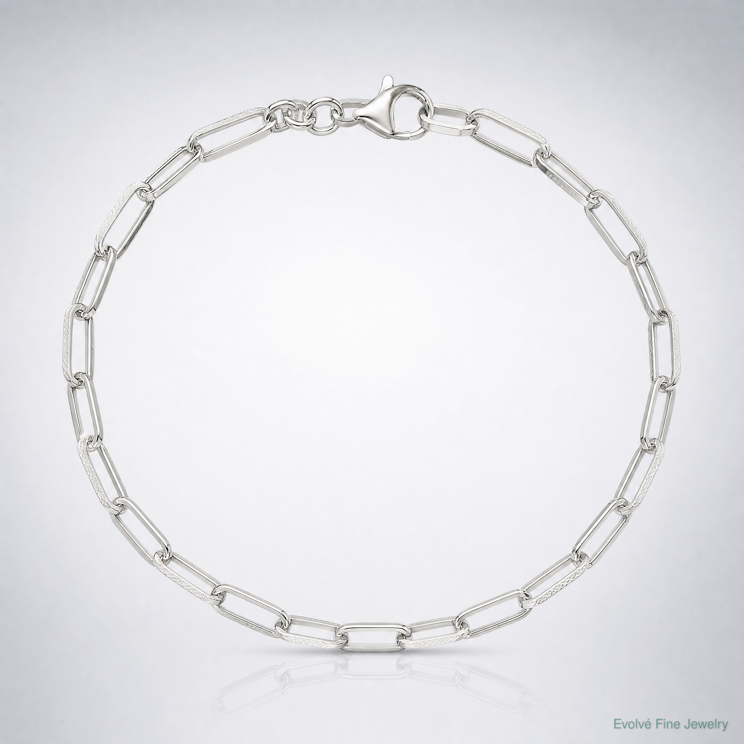 Sterling Silver 3.1mm D/C Paperclip Chain - Lifestyle View