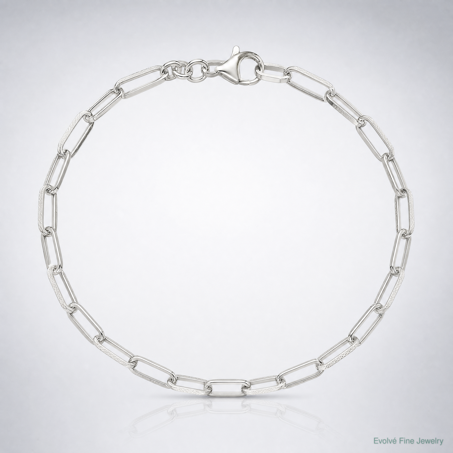 Sterling Silver 3.1mm D/C Paperclip Chain - Lifestyle View