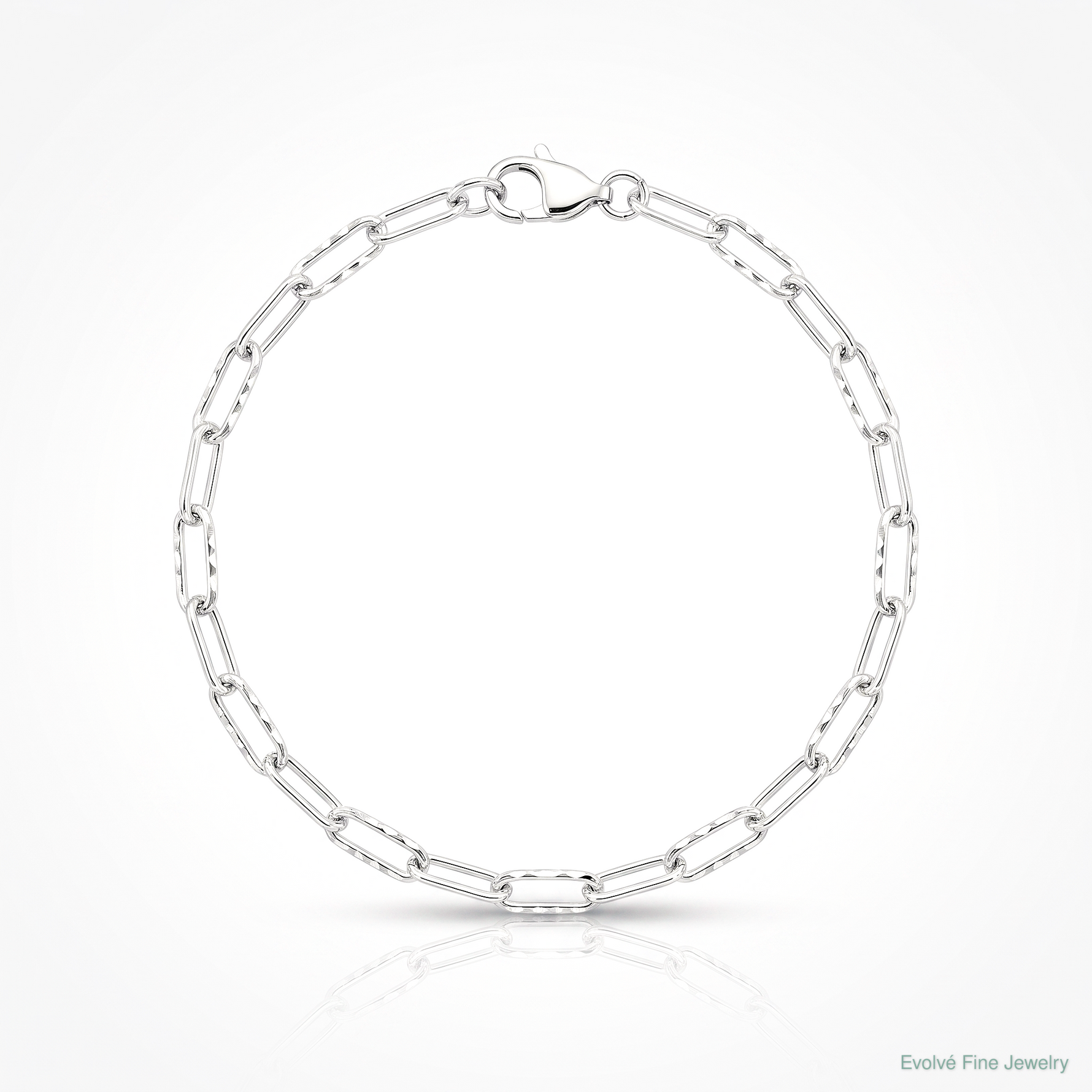 Sterling Silver 3.5mm D/C Paperclip Chain - Lifestyle View