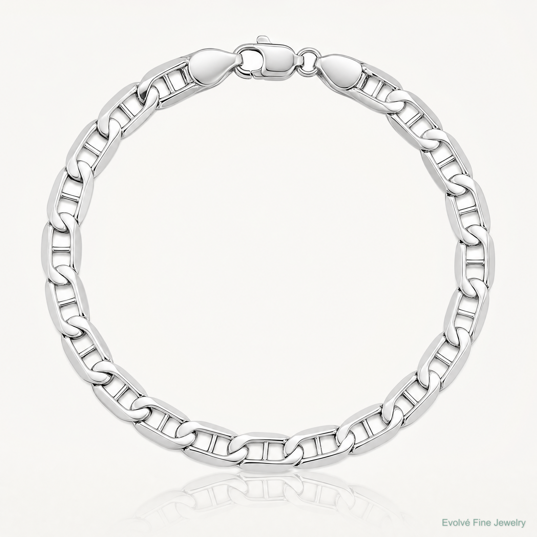 14k White Gold 5.25mm Concave Anchor Chain - Lifestyle View