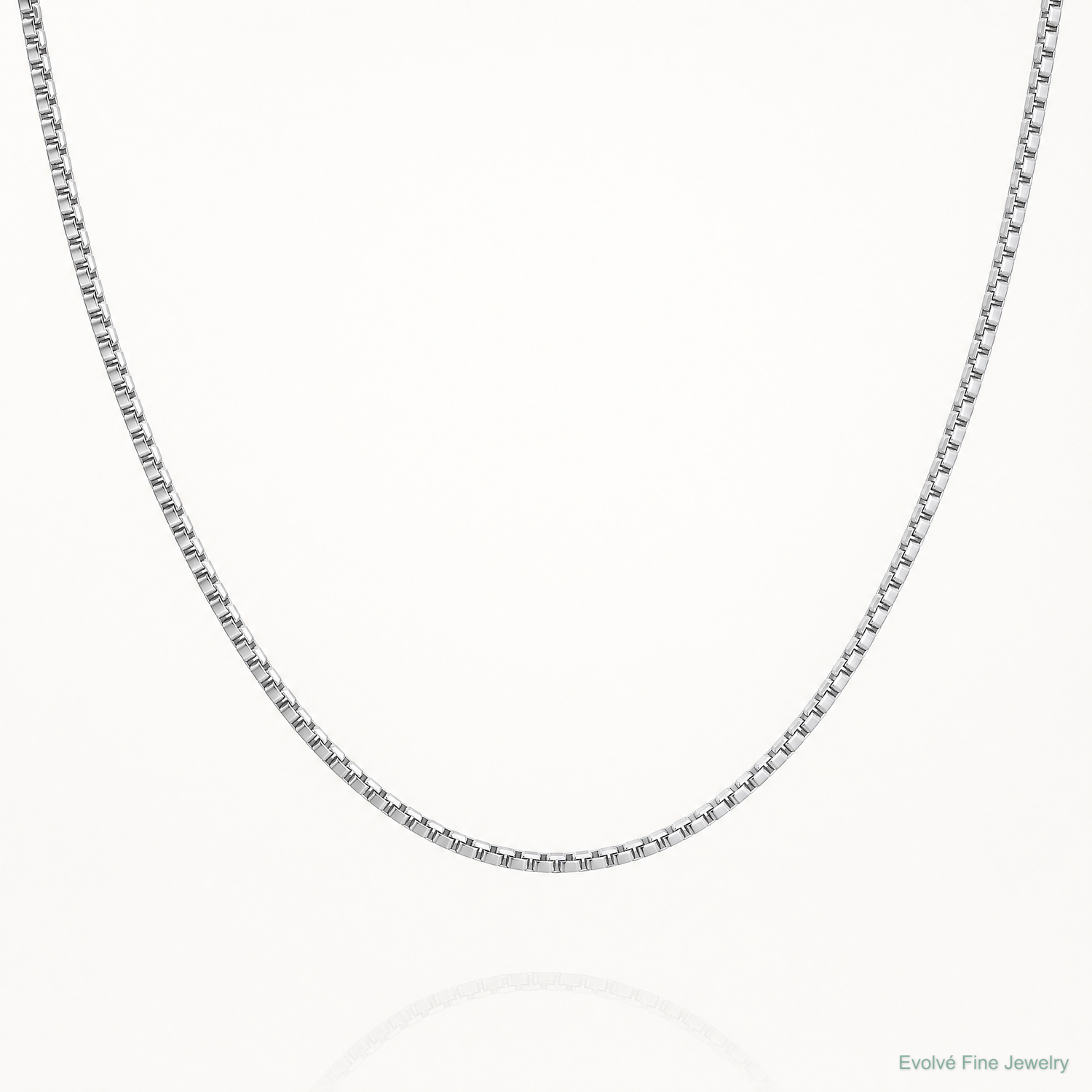 14k White Gold 1.05mm Box Chain - Lifestyle View